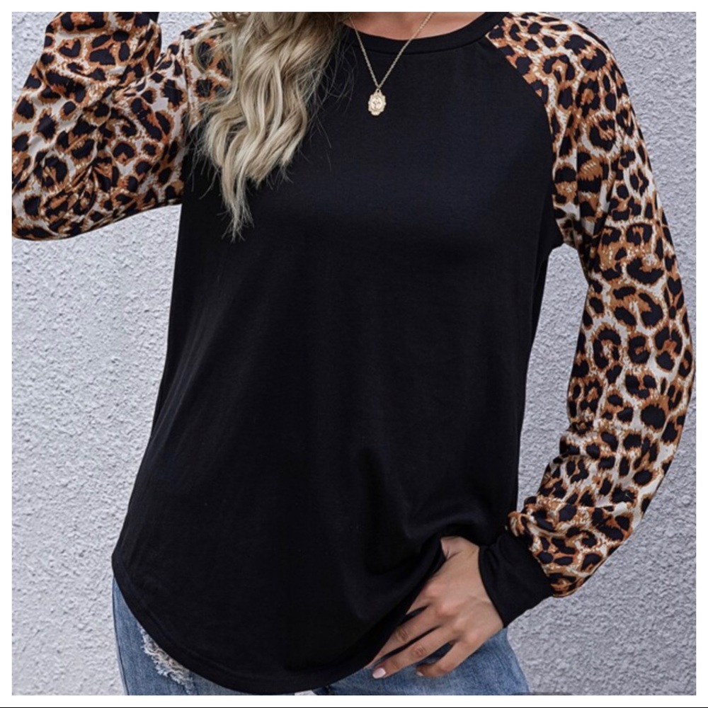 Leopard print raglan long sleeve tunic top - Picture 3 of 4